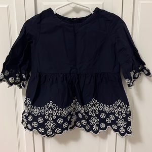 Gap Eyelet Top